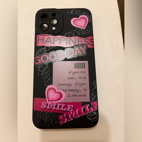 iPhone 11 ProMax Pink Heart Pattern Silicone Soft Phone Case - Picture 3 of 3